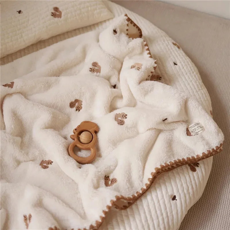 Cartoon Baby Blanket Fleece Quilt For Newborn Swaddling
