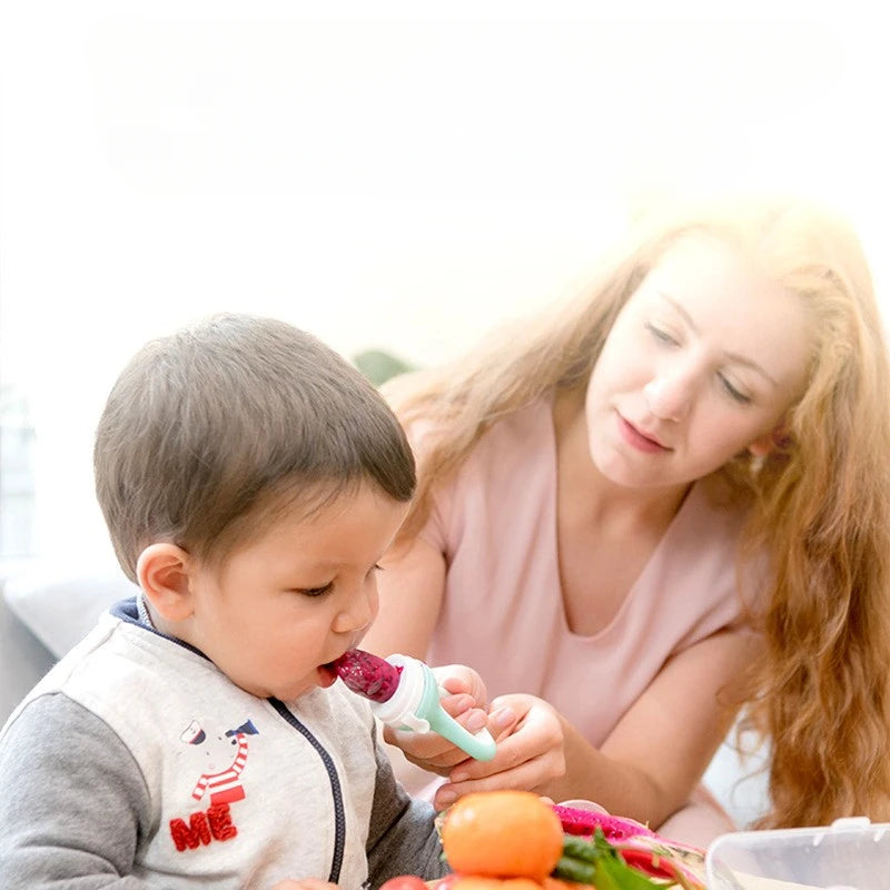 Silicone Baby Fruit Feeder With Cover Teething Pacifier