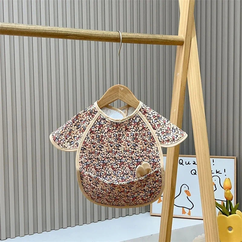 Waterproof Baby Bibs Cartoon Unisex Newborn Feeding Aprons